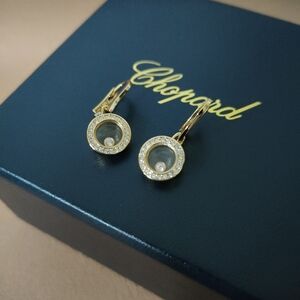 18k Gold Heart Earrings